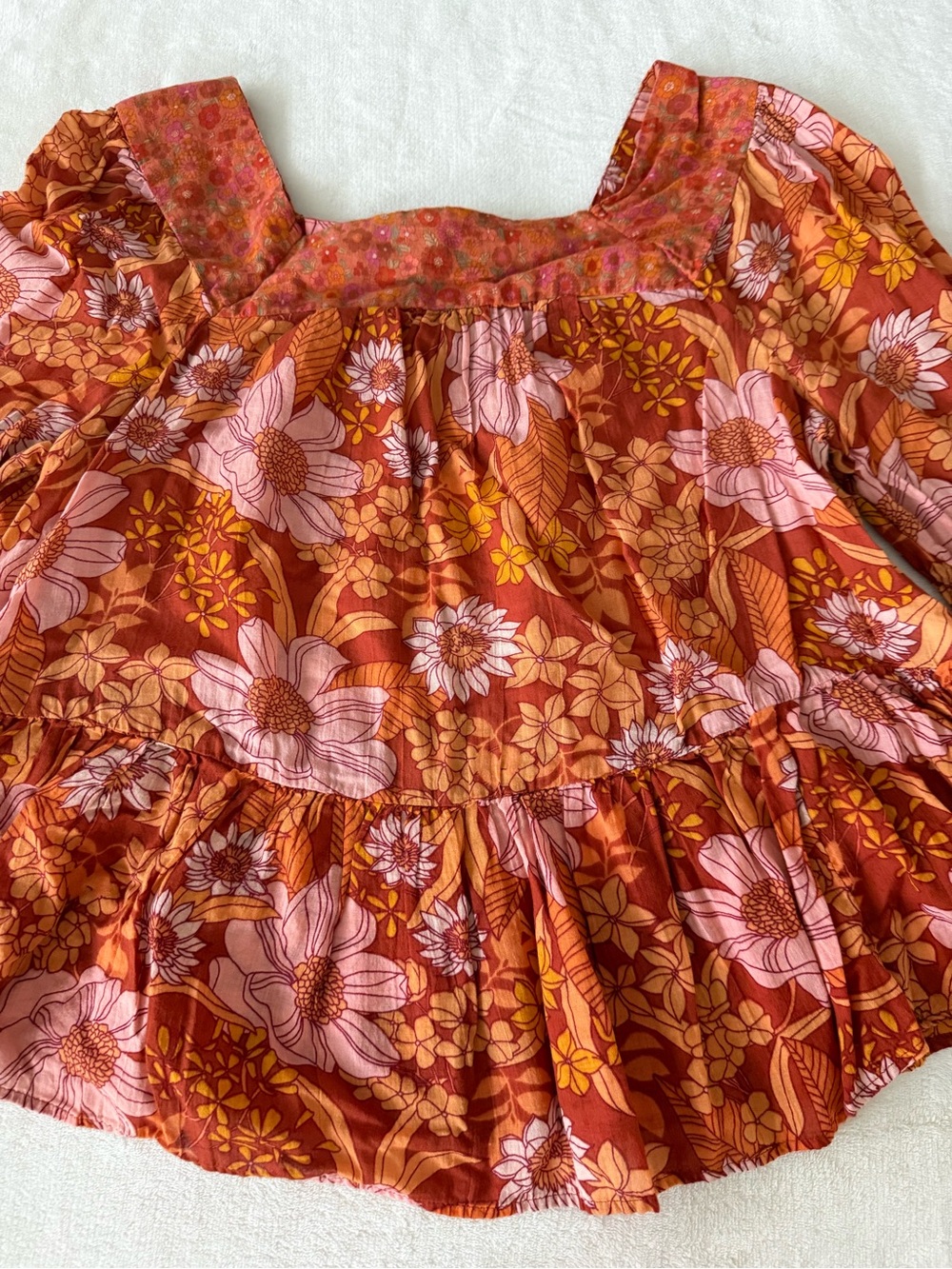 American Eagle AE Peasant-style long-sleeved Coral blouse Size Small D89
